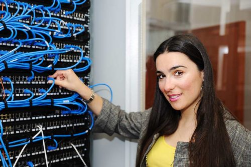 woman with server